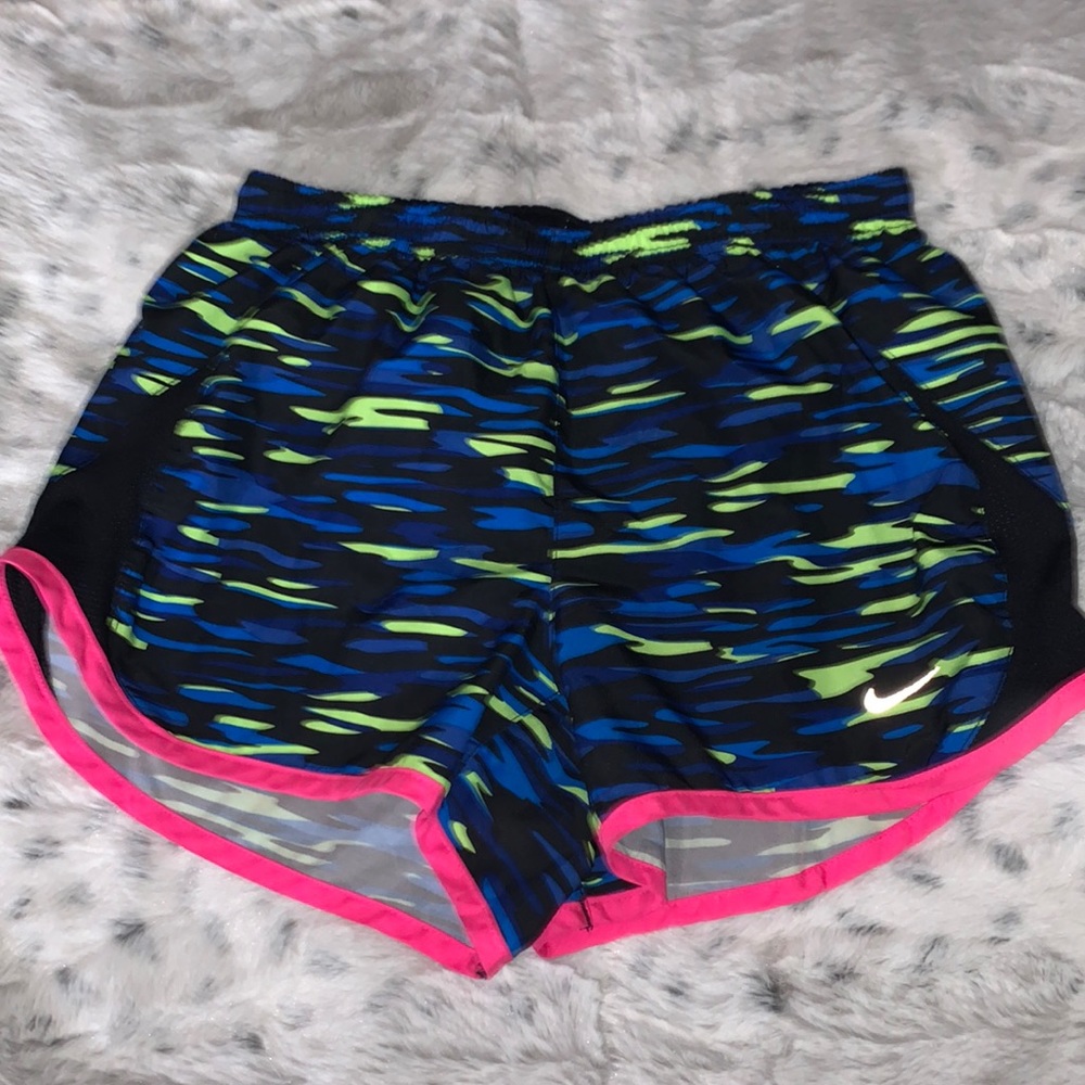 I am selling shorts!!!